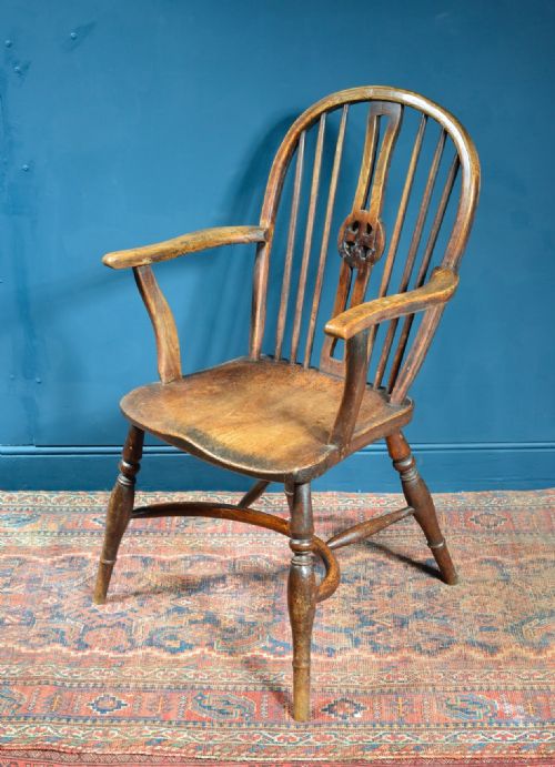 an unusual oak and elm wheel back windsor chair with crinoline stretcher c1800 - CATEGORY: ANTIQUE CHAIRS - DATED 1800