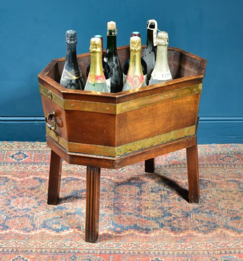 A BRASS BANDED MAHOGANY WINE COOLER OR CELLARETTE EARLY 19TH C - ADDITIONAL PHOTO 1