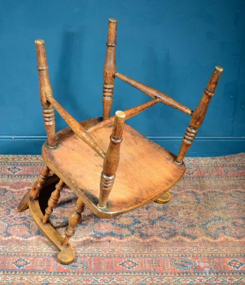 A VICTORIAN ELM AND BEECH SMOKERS BOW ARMCHAIR C1860 - ADDITIONAL PHOTO 5