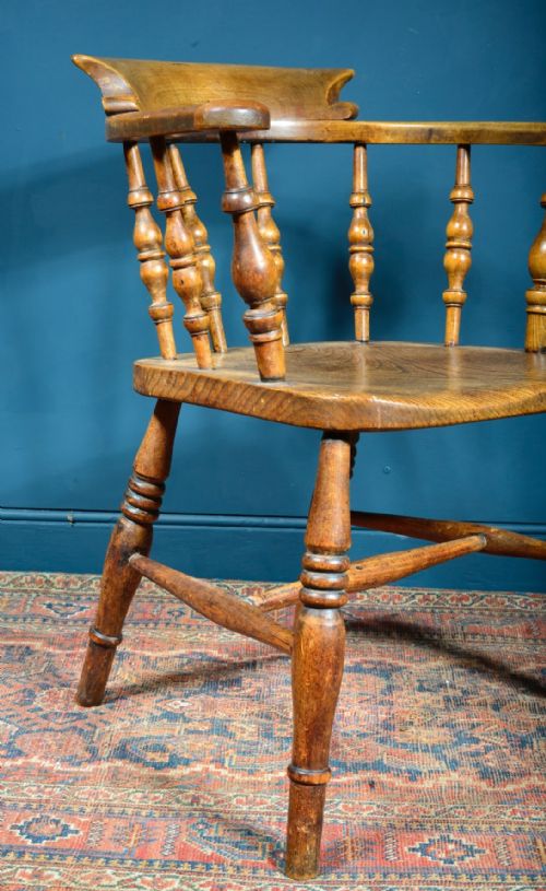 A VICTORIAN ELM AND BEECH SMOKERS BOW ARMCHAIR C1860 - ADDITIONAL PHOTO 6