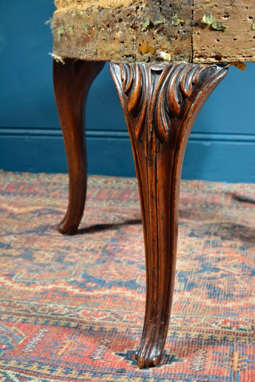 MAHOGANY FOOTSTOOL WITH CARVED LEAF DECORATION FOR UPHOLSTERY C1850 - ADDITIONAL PHOTO 5