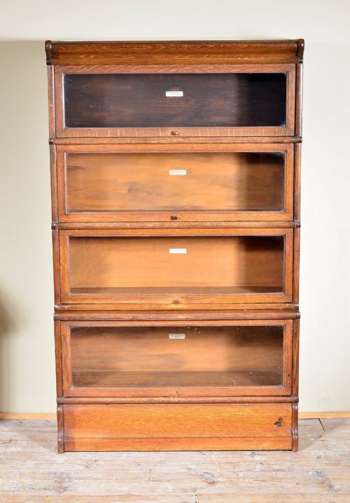 A GOLDEN OAK GLOBE WERNICKE SECTIONAL BOOKCASE C1910 - ADDITIONAL PHOTO 1