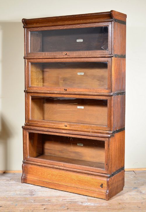 A GOLDEN OAK GLOBE WERNICKE SECTIONAL BOOKCASE C1910 - ADDITIONAL PHOTO 2
