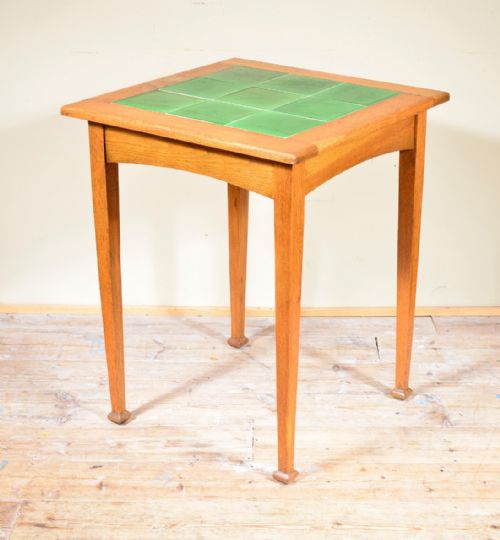 AN ARTS CRAFTS GOLDEN OAK TILE TOP TABLE ATTRIBUTED TO LIBERTY CO C1900 - ADDITIONAL PHOTO 4
