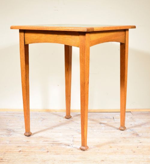 AN ARTS CRAFTS GOLDEN OAK TILE TOP TABLE ATTRIBUTED TO LIBERTY CO C1900 - ADDITIONAL PHOTO 5