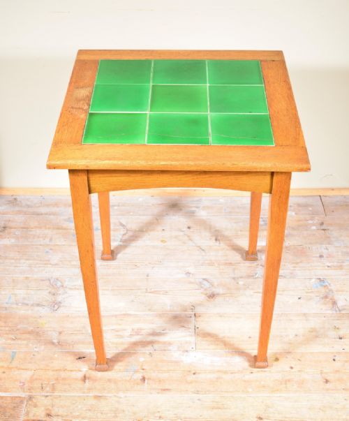 AN ARTS CRAFTS GOLDEN OAK TILE TOP TABLE ATTRIBUTED TO LIBERTY CO C1900 - ADDITIONAL PHOTO 6