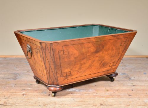 A REGENCY FLAME MAHOGANY WINE COOLER C1820 - ADDITIONAL PHOTO 1
