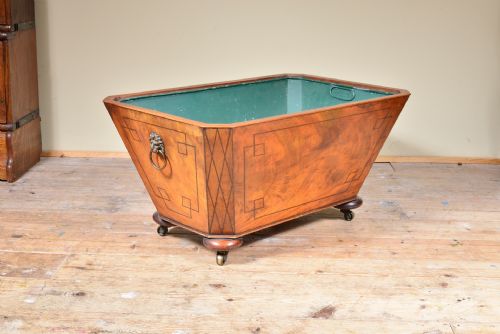 A REGENCY FLAME MAHOGANY WINE COOLER C1820 - ADDITIONAL PHOTO 4