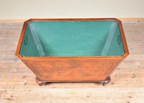 A REGENCY FLAME MAHOGANY WINE COOLER C1820 - ADDITIONAL PHOTO 8