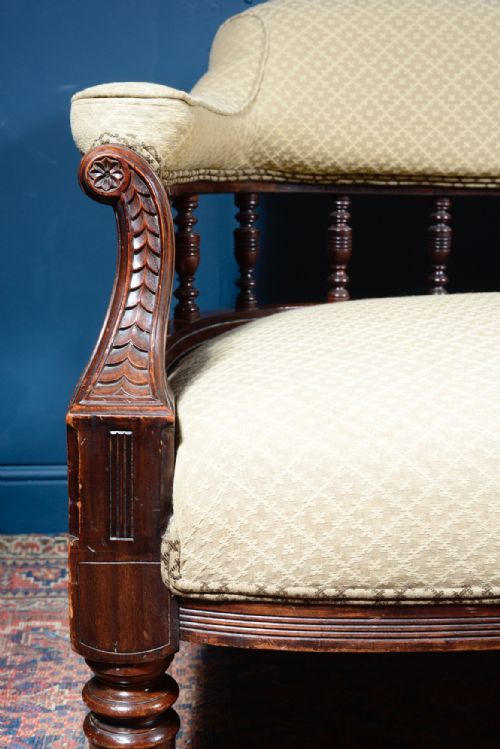 A VICTORIAN AESTHETIC MOVEMENT MAHOGANY SPINDLE BACK SOFA C1880 - ADDITIONAL PHOTO 2