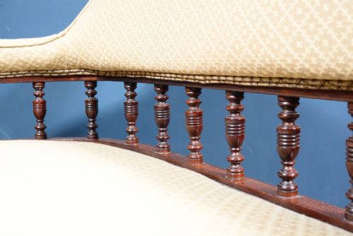 A VICTORIAN AESTHETIC MOVEMENT MAHOGANY SPINDLE BACK SOFA C1880 - ADDITIONAL PHOTO 7
