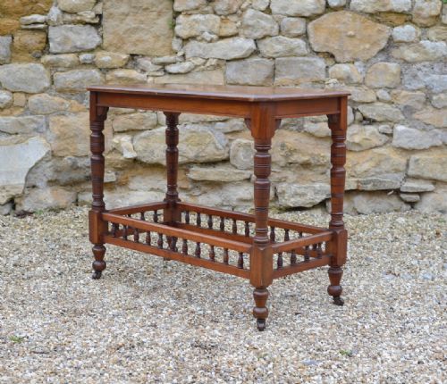 AN VICTORIAN AESTHETIC MOVEMENT WALNUT TABLE C1870 - ADDITIONAL PHOTO 2