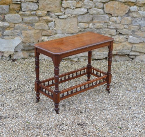 AN VICTORIAN AESTHETIC MOVEMENT WALNUT TABLE C1870 - ADDITIONAL PHOTO 3