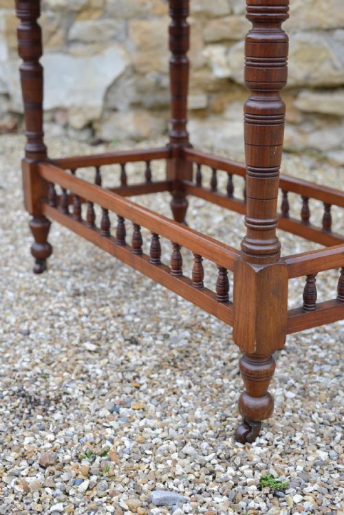 AN VICTORIAN AESTHETIC MOVEMENT WALNUT TABLE C1870 - ADDITIONAL PHOTO 5