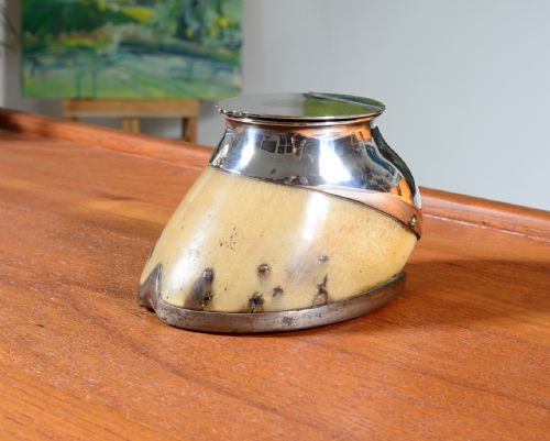 A HORSE HOOF INKWELL WITH SILVER PLATED MOUNTS C1890 - ADDITIONAL PHOTO 8