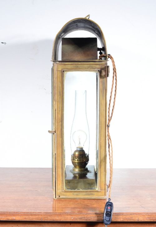 A FINE VICTORIAN BRASS AND GLASS WALL MOUNTED HALL LANTERN WITH CARRYING HANDLE WIRED FOR ELECTRICITY C1880 - ADDITIONAL PHOTO 6