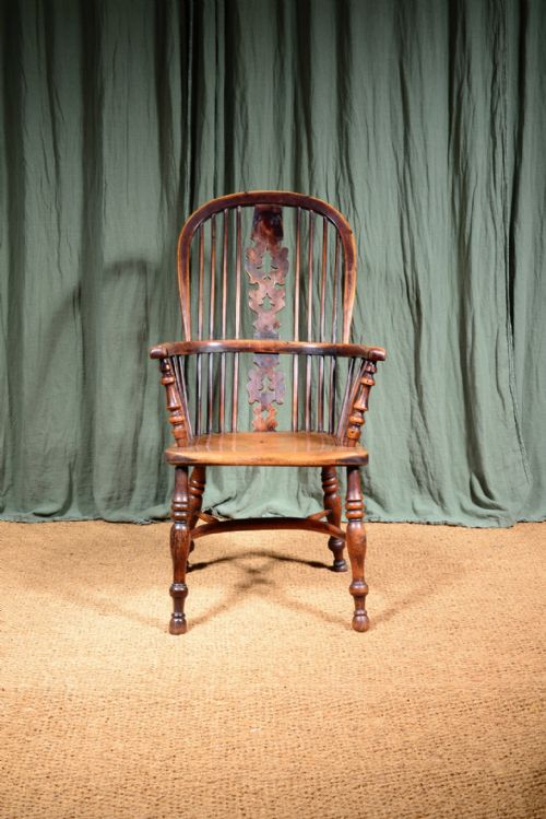 AN EIGHTEENTH CENTURY YEW AND ELM WINDSOR CHAIR C1780 - ADDITIONAL PHOTO 6