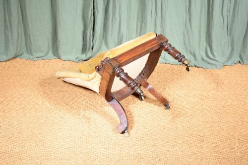 A WILLIAM IV MAHOGANY BUTTON BACK SLIPPER CHAIR WITH YELLOW VELVET UPHOLSTERY C1835 - ADDITIONAL PHOTO 5