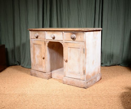 an early victorian bleached pine kneehole desk c1850 - CATEGORY: ANTIQUE DESKS - DATED 1850