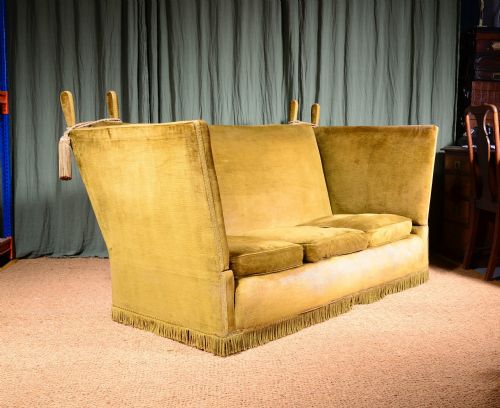 A KNOLE SOFA WITH VELVET UPHOLSTERY C1900 - ADDITIONAL PHOTO 1