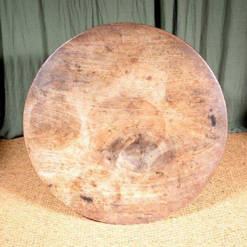 A GEORGIAN MAHOGANY TRIPOD TABLE WITH A ONE PIECE TOP C1770 - ADDITIONAL PHOTO 3