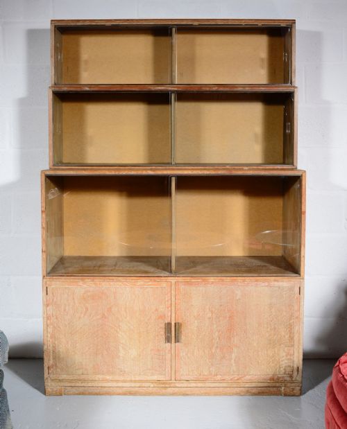 A LIMED OAK GLAZED SECTIONAL LIBRARY BOOKCASE BY MINTY OF OXFORD C1930 - ADDITIONAL PHOTO 1