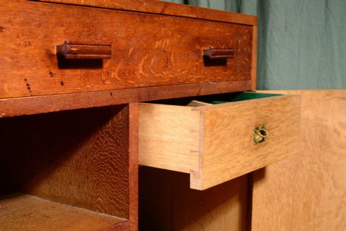 AN OAK SIDEBOARD ATTRIBUTED TO SIR AMBROSE HEAL FOR HEAL SON C1932 - ADDITIONAL PHOTO 2