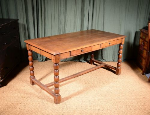 a french oak dining table on bobbin turned legs c1900 - CATEGORY: ANTIQUE TABLES - DATED 1900