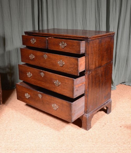 A GEORGE III OAK CHEST OF DRAWERS IN TWO PARTS C1800 - ADDITIONAL PHOTO 7
