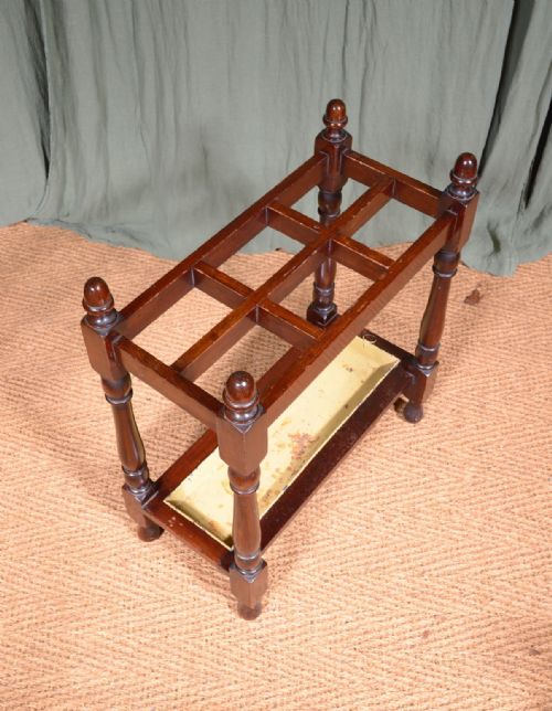 A VICTORIAN MAHOGANY STICK UMBRELLA STAND C1870 - ADDITIONAL PHOTO 3