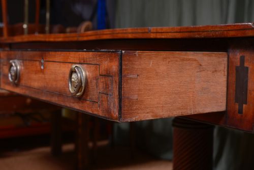 A REGENCY MAHOGANY SOFA TABLE C1820 - ADDITIONAL PHOTO 4