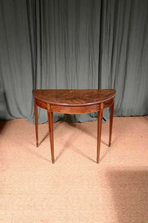 A GEORGIAN INLAID FLAME MAHOGANY DEMI LUNE TABLE C1820 - ADDITIONAL PHOTO 1