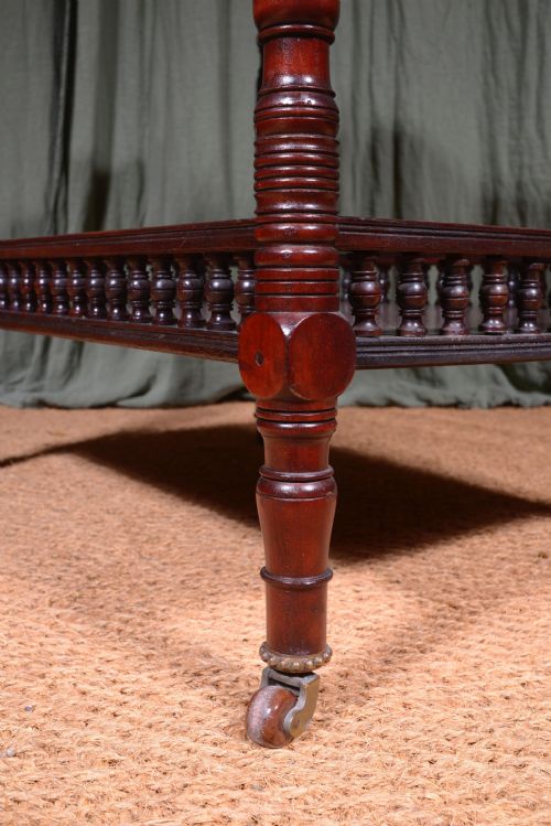 AN AESTHETIC MOVEMENT CUBAN MAHOGANY TABLE WITH GALLERY UNDERTIER C1870 - ADDITIONAL PHOTO 3