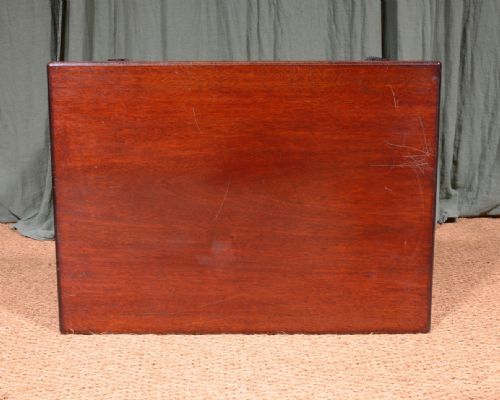 AN AESTHETIC MOVEMENT CUBAN MAHOGANY TABLE WITH GALLERY UNDERTIER C1870 - ADDITIONAL PHOTO 5
