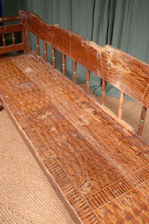 A 75 FOOT SCANDINAVIAN PINE SETTLE BENCH WITH ORIGINAL PAINTED DECORATION C1900 - ADDITIONAL PHOTO 13