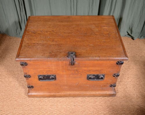 A VICTORIAN IRON MOUNTED OAK SILVER CHEST STRONG BOX C1860 - ADDITIONAL PHOTO 7