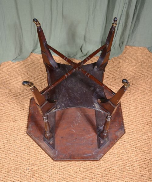 AN AESTHETIC MOVEMENT OCTAGONAL MAHOGANY TABLE ATTRIBUTED TO SHOOLBRED C1880 - ADDITIONAL PHOTO 3