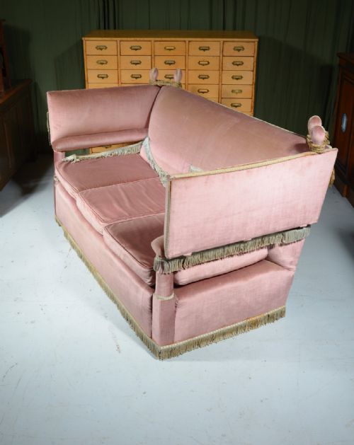 A PINK VELVET KNOLE SOFA C1920 - ADDITIONAL PHOTO 7