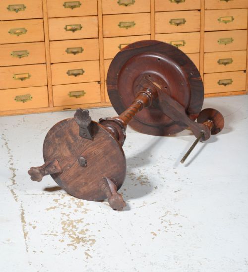 WILLIAM IV ROSEWOOD OCCASIONAL TABLE WITH CANDLE HOLDER C1830 - ADDITIONAL PHOTO 6