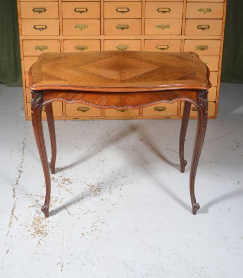 A FRENCH PARQUETRY KINGWOOD OCCASIONAL OR WRITING TABLE C1900 - ADDITIONAL PHOTO 1
