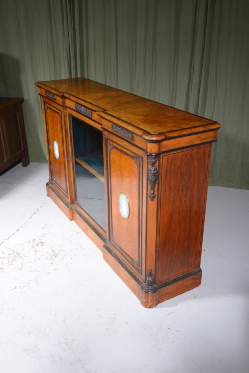 A VICTORIAN BURR WALNUT BREAKFRONT CREDENZA CABINET C1880 - ADDITIONAL PHOTO 13