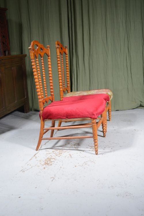 A PAIR OF FRENCH FRUITWOOD BOBBIN CHAIRS C1900 - ADDITIONAL PHOTO 3