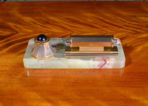 AN ART DECO PEN AND INK STAND PERPETUAL CALENDAR C1930 - ADDITIONAL PHOTO 3