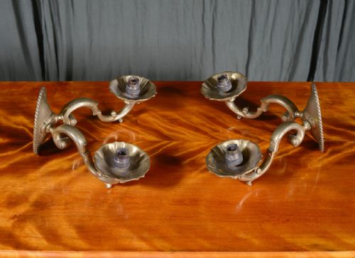 A PAIR OF BRASS TWO LIGHT WALL SCONCES C1910 - ADDITIONAL PHOTO 1