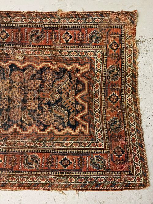 AN ANTIQUE CAUCASIAN RUNNER C1900 - ADDITIONAL PHOTO 3