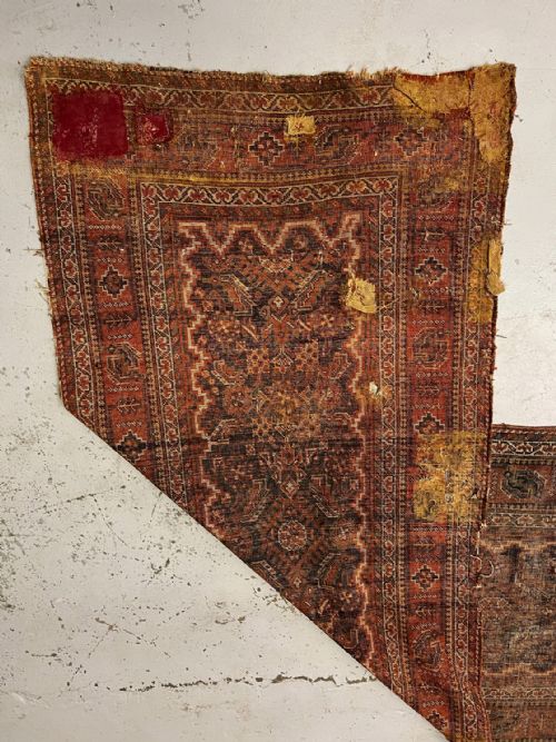 AN ANTIQUE CAUCASIAN RUNNER C1900 - ADDITIONAL PHOTO 9