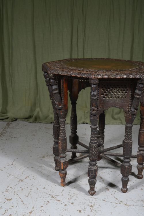 A RARE INDIAN CARVED OCTAGONAL TABLE C1890 - ADDITIONAL PHOTO 3