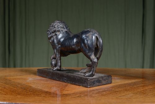 A REGENCY CAST IRON MEDICI LION DOOR PORTER SCULPTURE C1825 - ADDITIONAL PHOTO 5