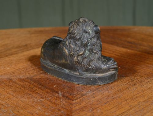 A REGENCY BRONZE SCULPTURE OF A RECUMBENT LION C1820 - ADDITIONAL PHOTO 4