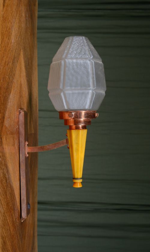 AN ART DECO OLYMPIC TORCH COPPER BAKELITE AND GLASS WALL LIGHT C1930 - ADDITIONAL PHOTO 1